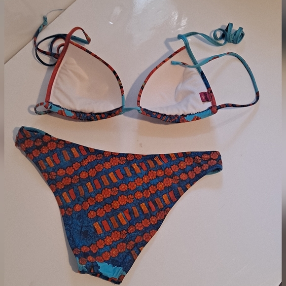 Save the Queen 2 pieces bikini small rare - Picture 8 of 13